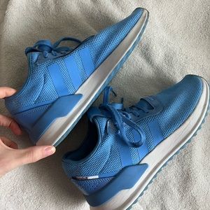 Adidas tennis shoes